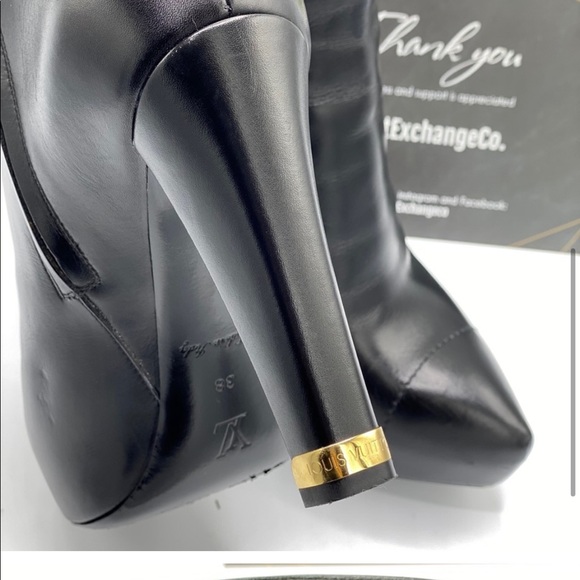 LV ankle boots - Picture 2 of 11